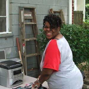 Meet your Posher, Monique